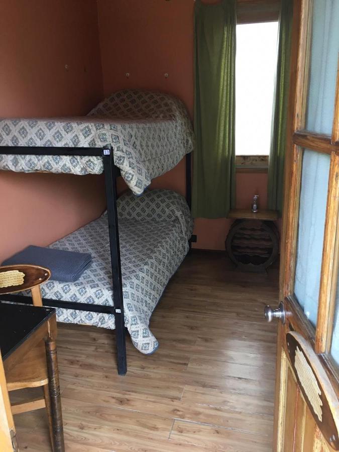 Lo De Momo Alojamiento Turistico Hostel Ushuaia Kültér fotó
