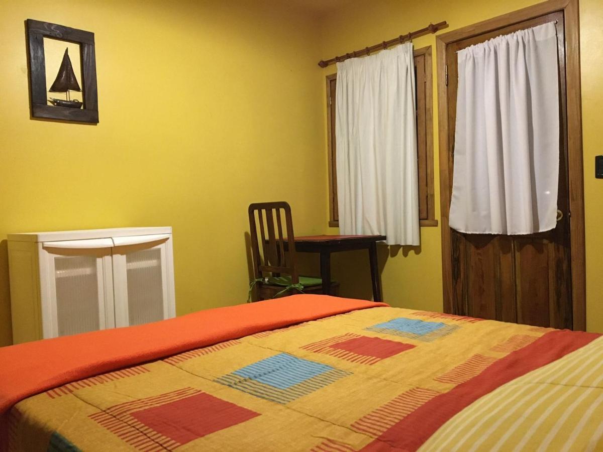 Lo De Momo Alojamiento Turistico Hostel Ushuaia Kültér fotó