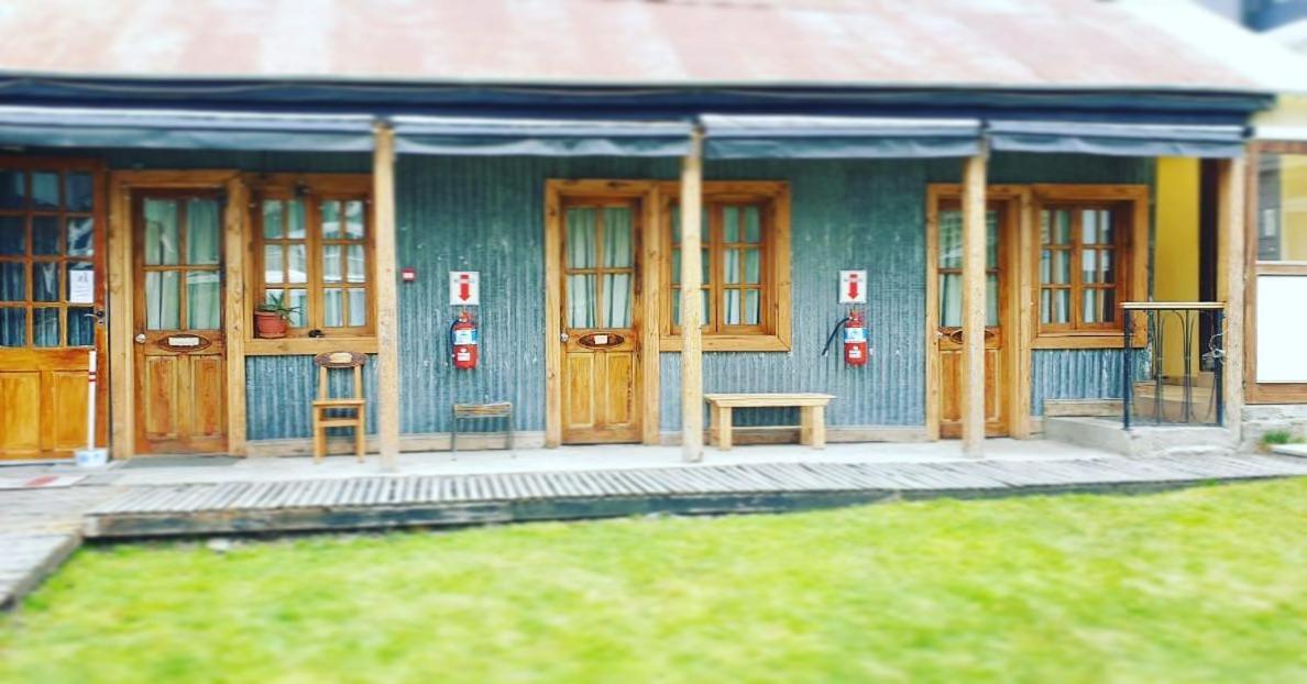 Lo De Momo Alojamiento Turistico Hostel Ushuaia Kültér fotó