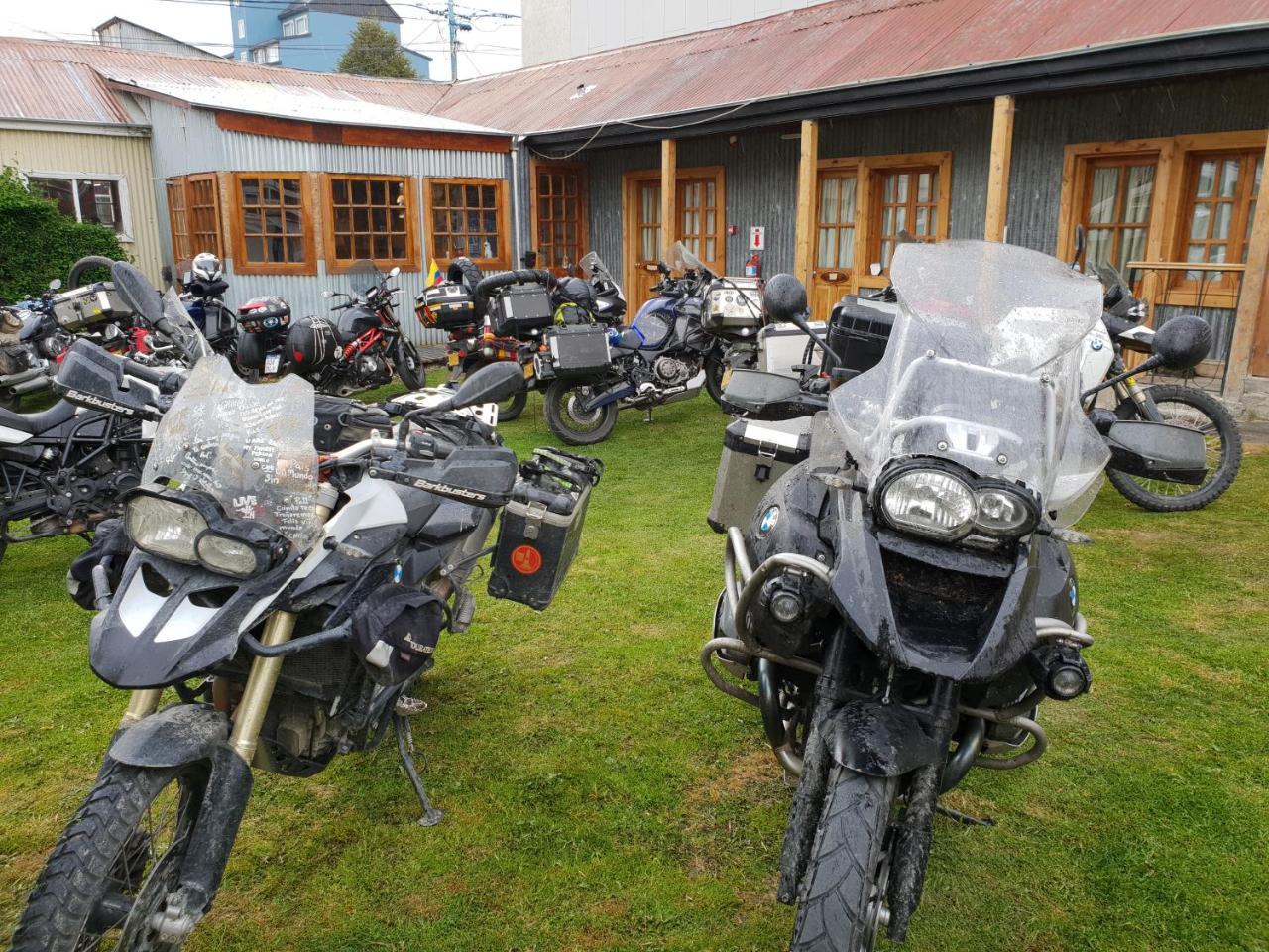 Lo De Momo Alojamiento Turistico Hostel Ushuaia Kültér fotó